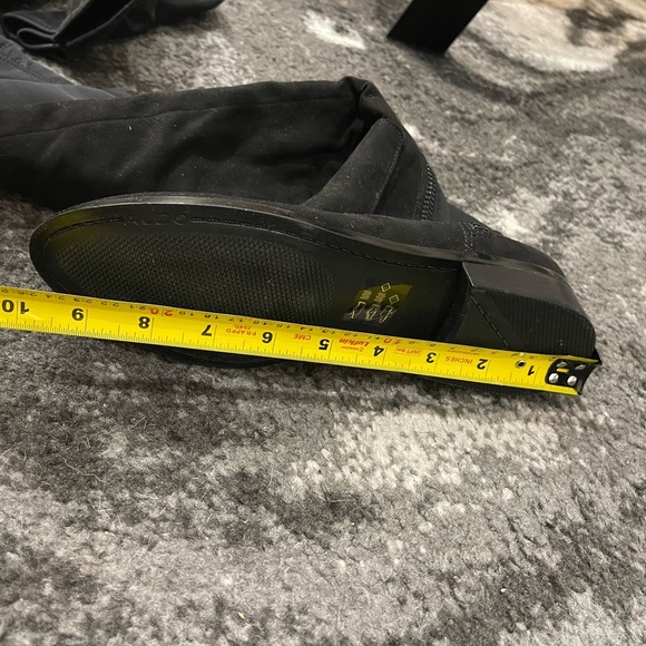 Knee height boots got from Aldo
Size: US 7.5 / UK 5 - Picture 7 of 9